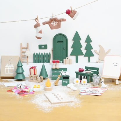 Wichtel Komplettset - Wichteltür & 26 Wichtelstreiche -  Grün